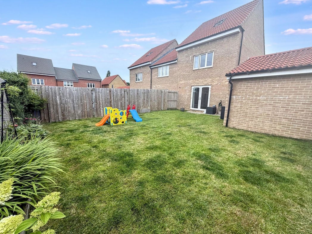 Property image 22 of 22