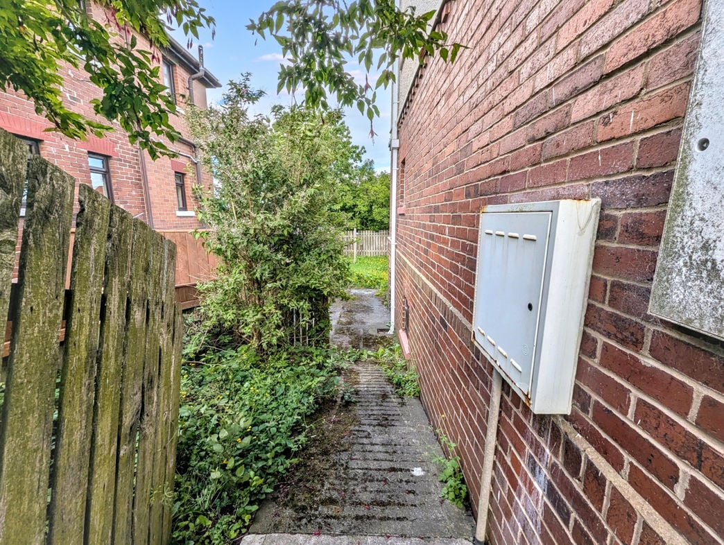 Property image 19 of 23