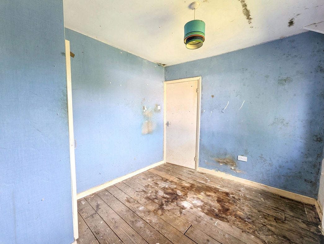 Property image 15 of 23