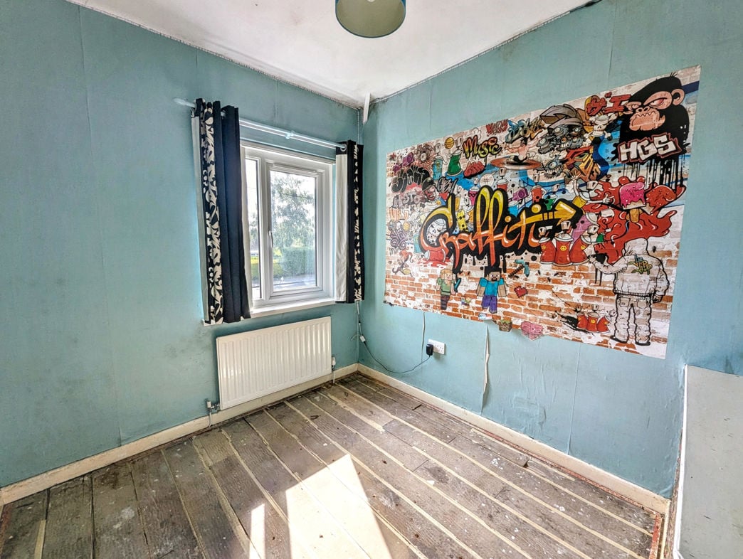 Property image 16 of 23