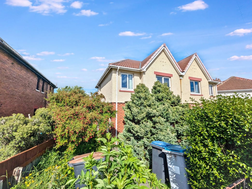 Property image 1 of 23