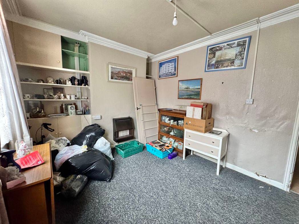 Property image 9 of 15