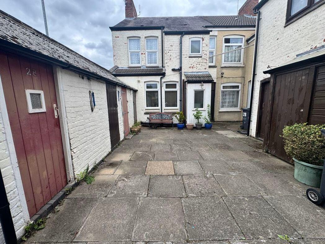 Property image 14 of 15