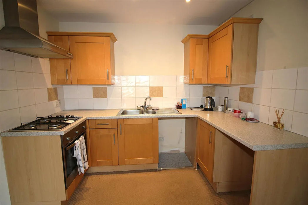 Property image 3 of 8
