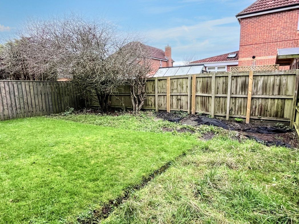 Property image 10 of 10
