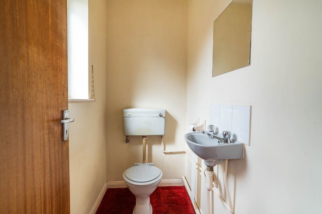 Property image 26 of 31