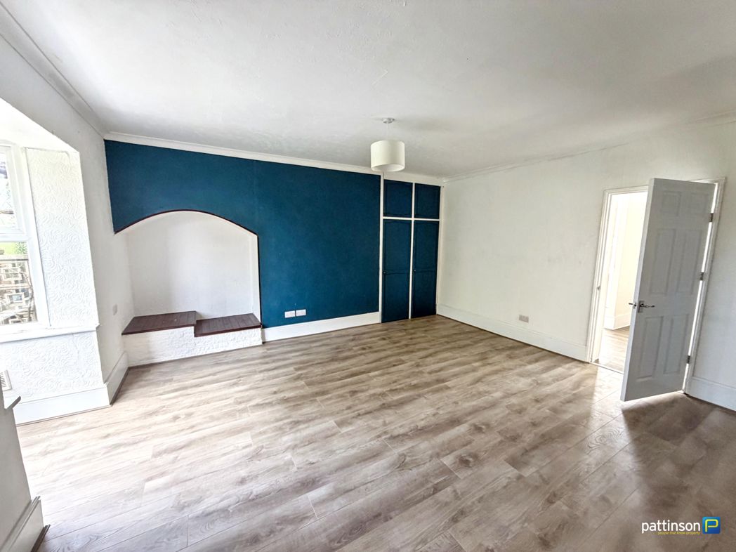 Property image 5 of 13