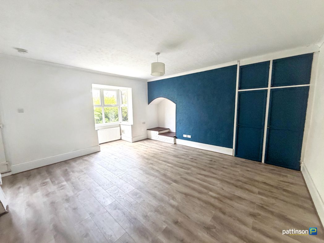 Property image 4 of 13