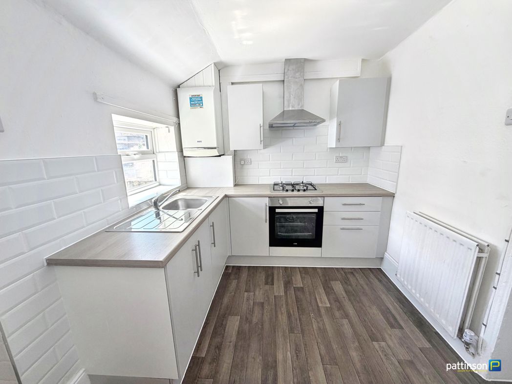Property image 2 of 13