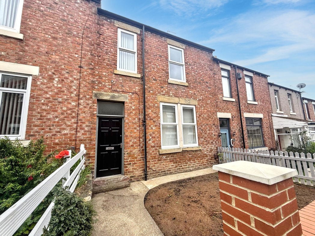 Property image 1 of 8