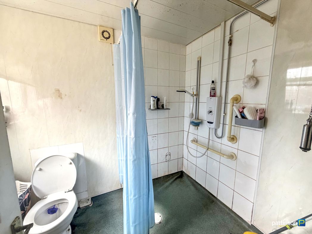 Shower/Wet Room