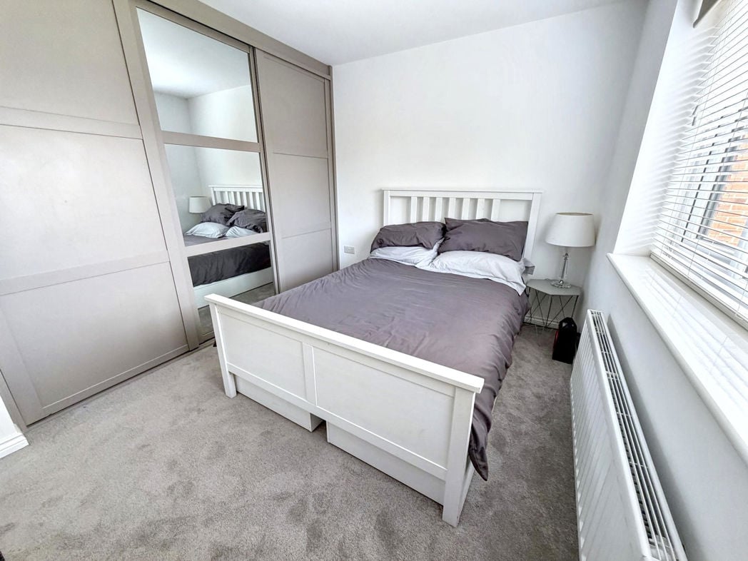 Property image 23 of 34
