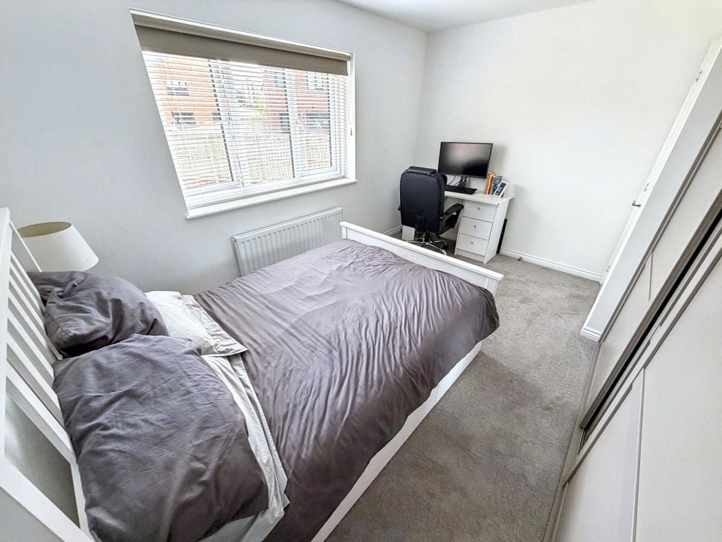 Property image 24 of 34