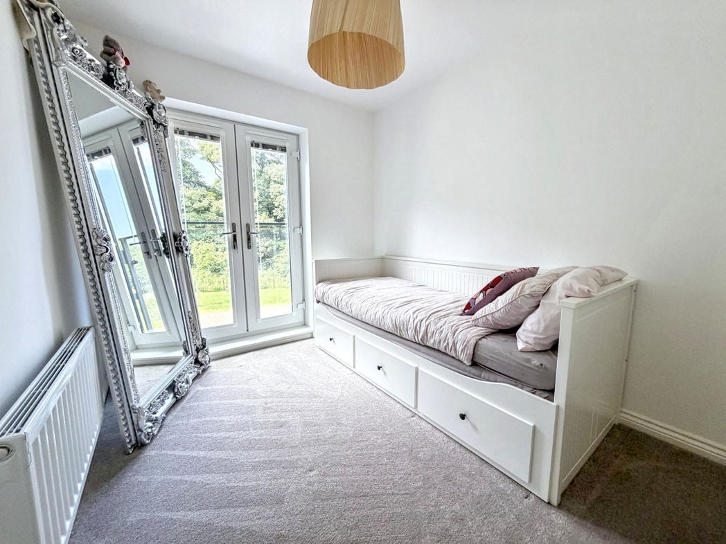 Property image 28 of 34