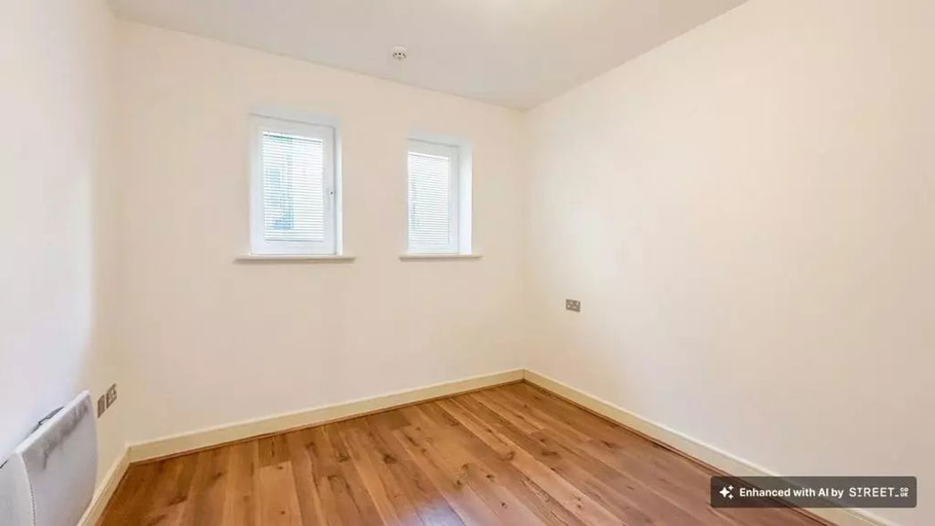 Property image 12 of 12
