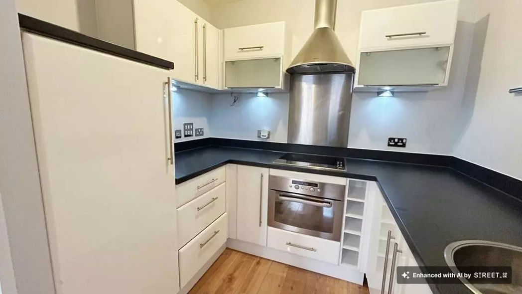 Property image 5 of 12