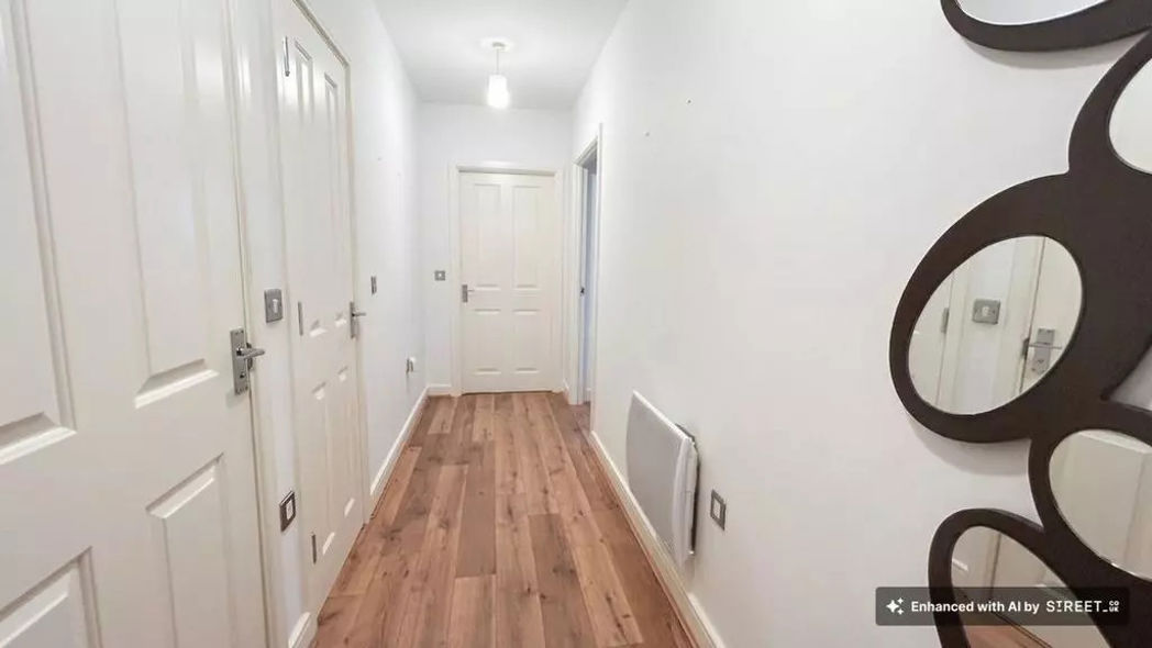 Property image 8 of 12