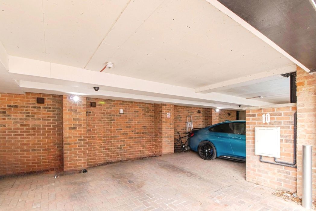 Property image 26 of 26
