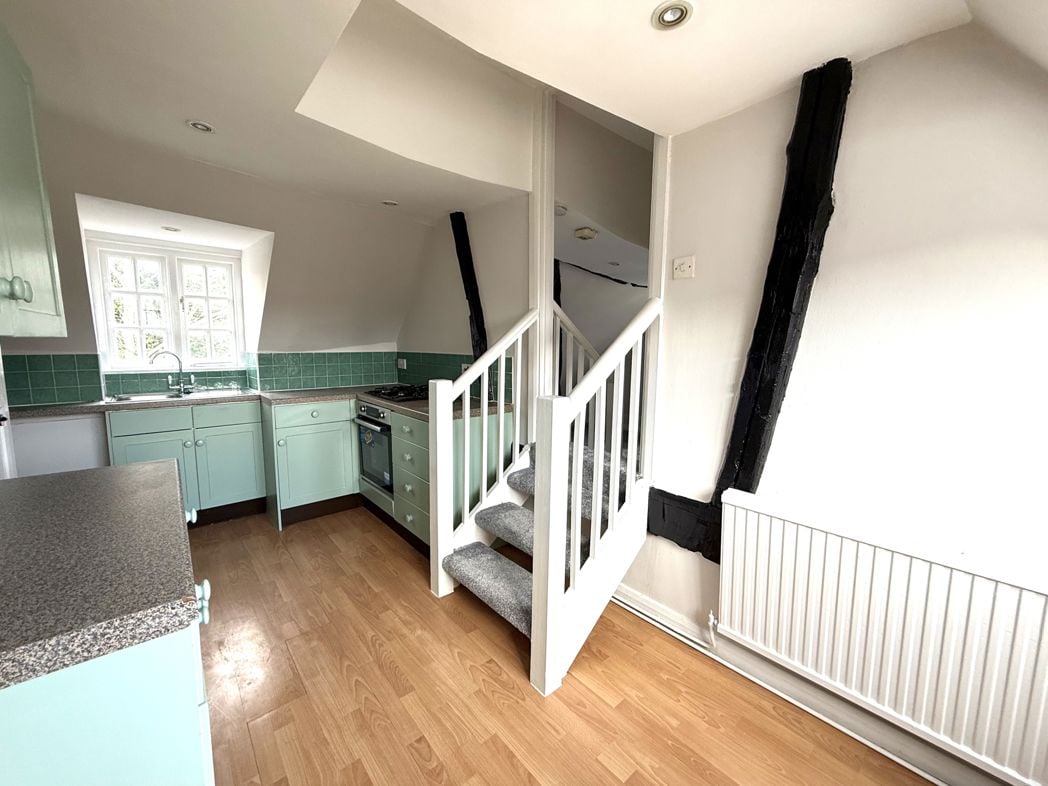 Property image 5 of 11