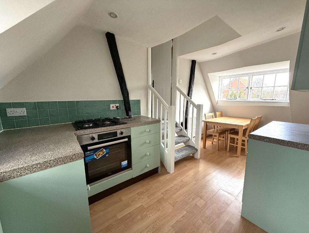 Property image 6 of 11