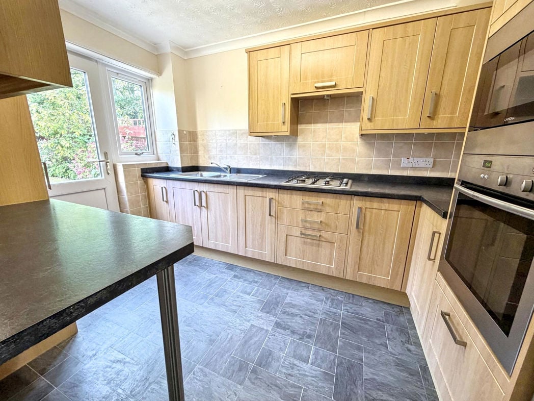 Property image 10 of 20