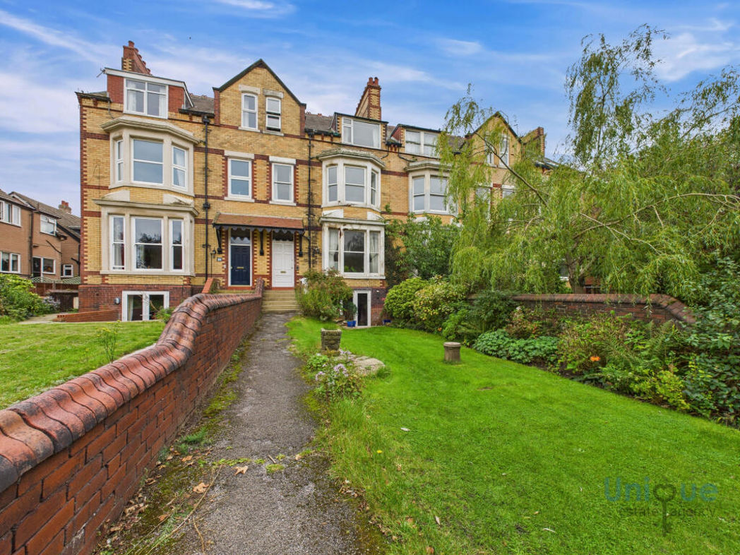 Property image 1 of 12