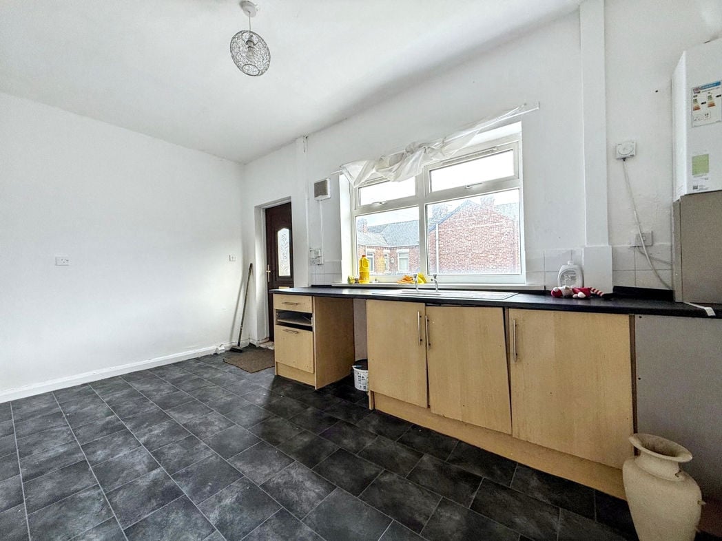 Property image 6 of 10