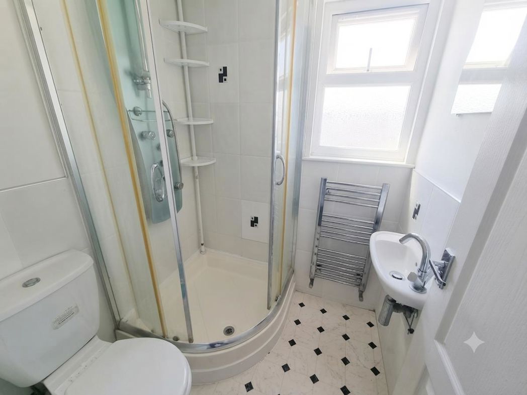 Property image 12 of 12