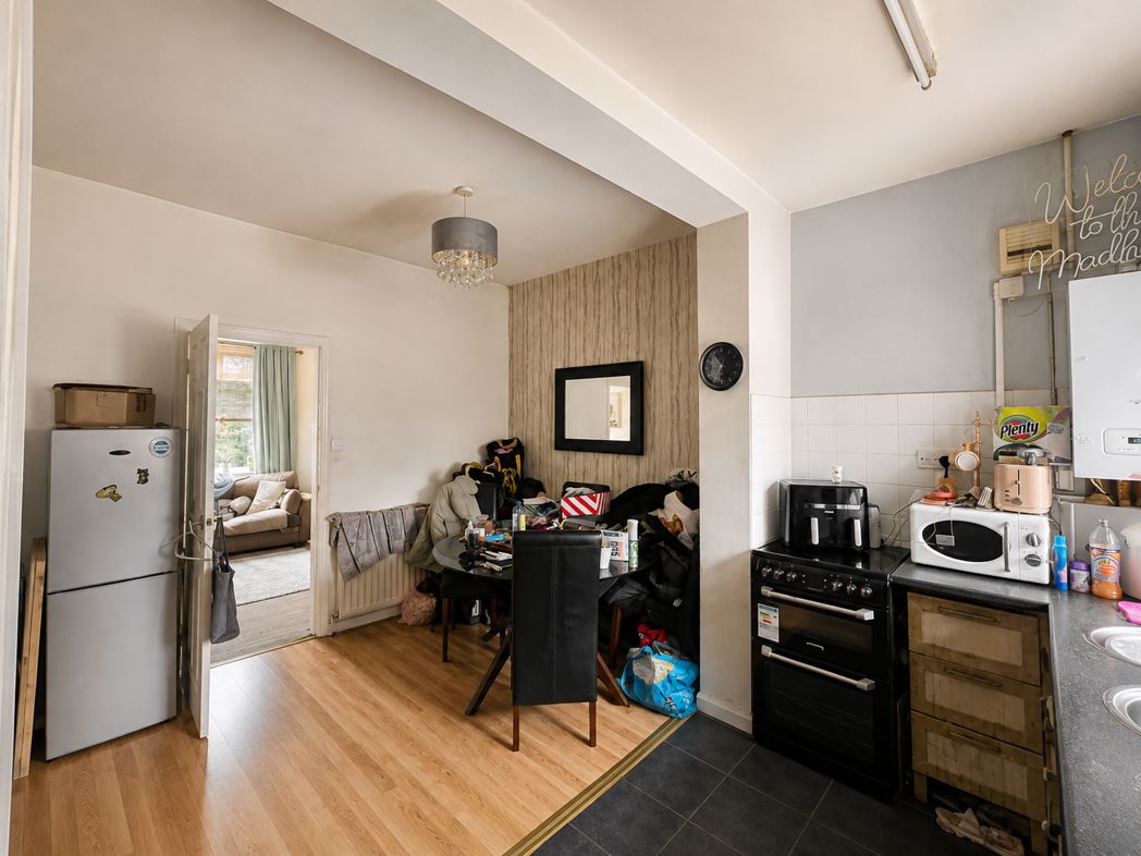 Property image 4 of 8