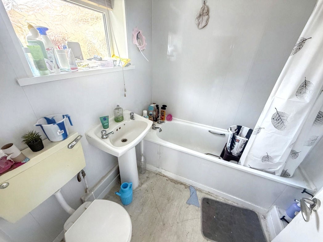 Bathroom W/C