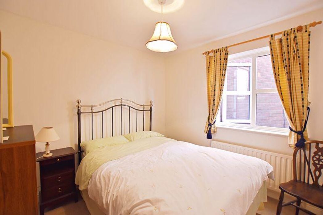 Property image 13 of 23
