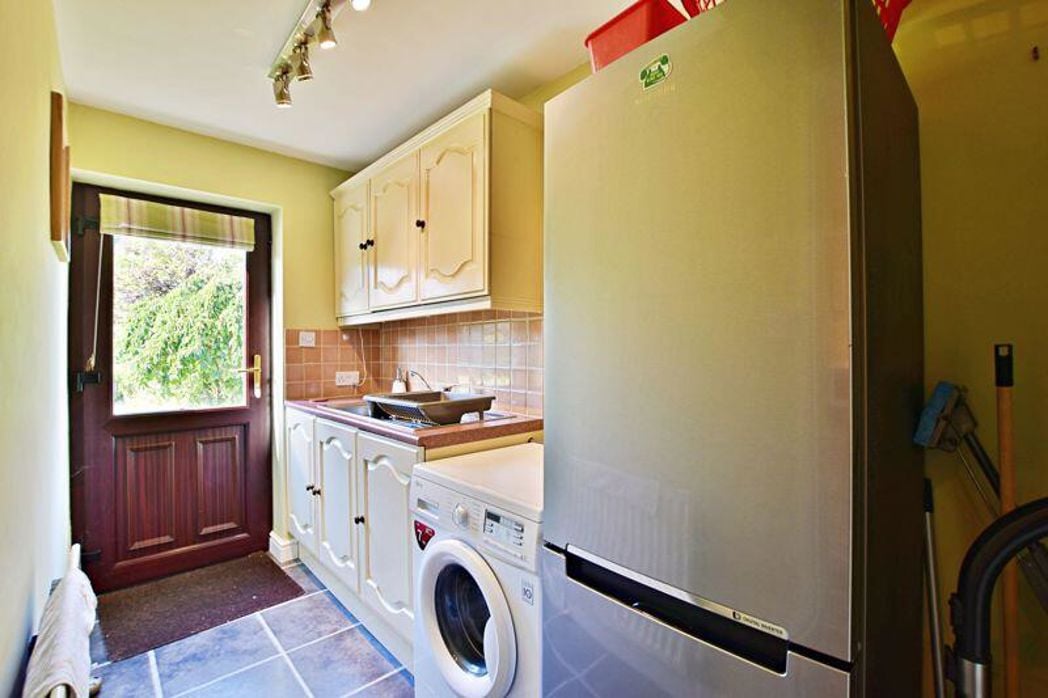 Property image 6 of 23