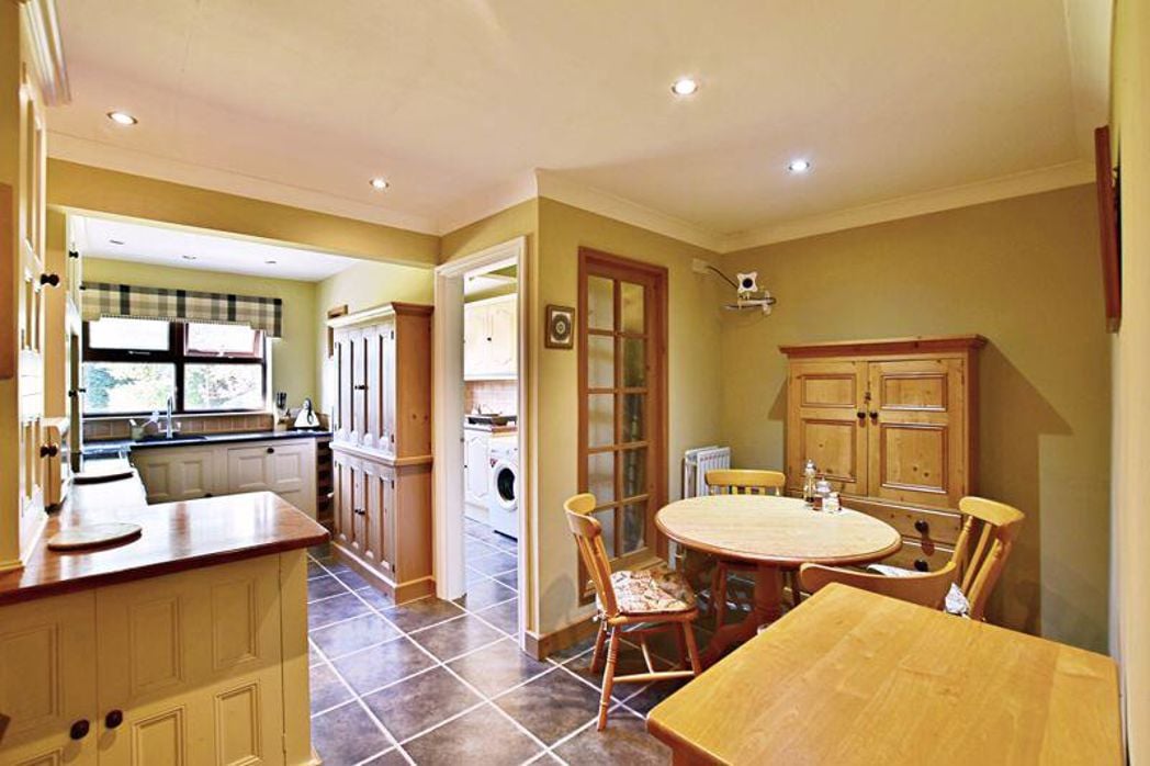 Property image 5 of 23