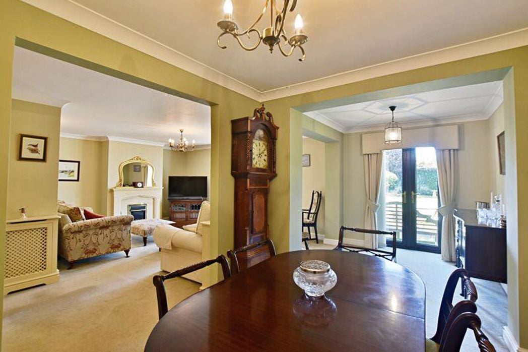Property image 7 of 23