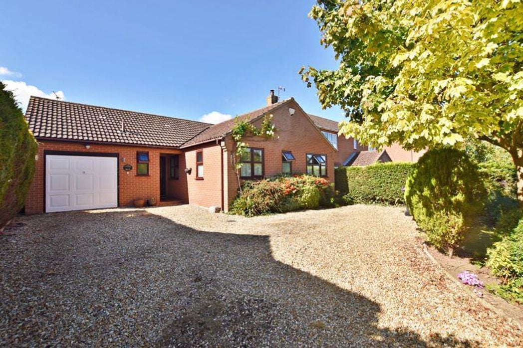 Property image 1 of 23