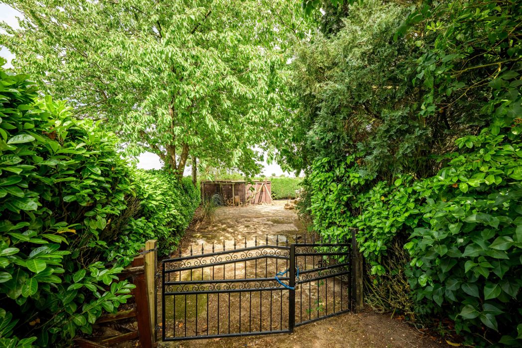 Property image 18 of 26