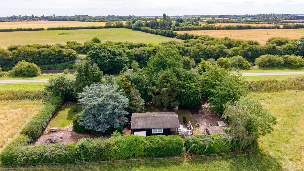 Property image 21 of 26