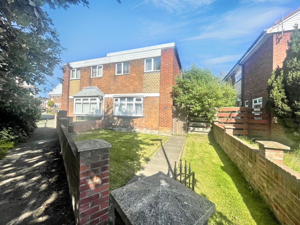 Property image 1 of 11