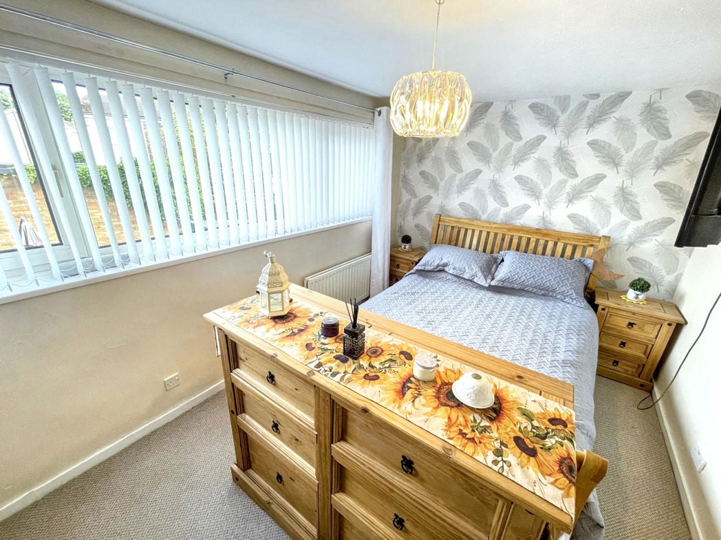 Property image 7 of 11