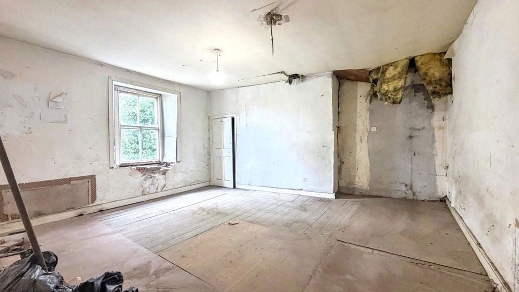Property image 5 of 16
