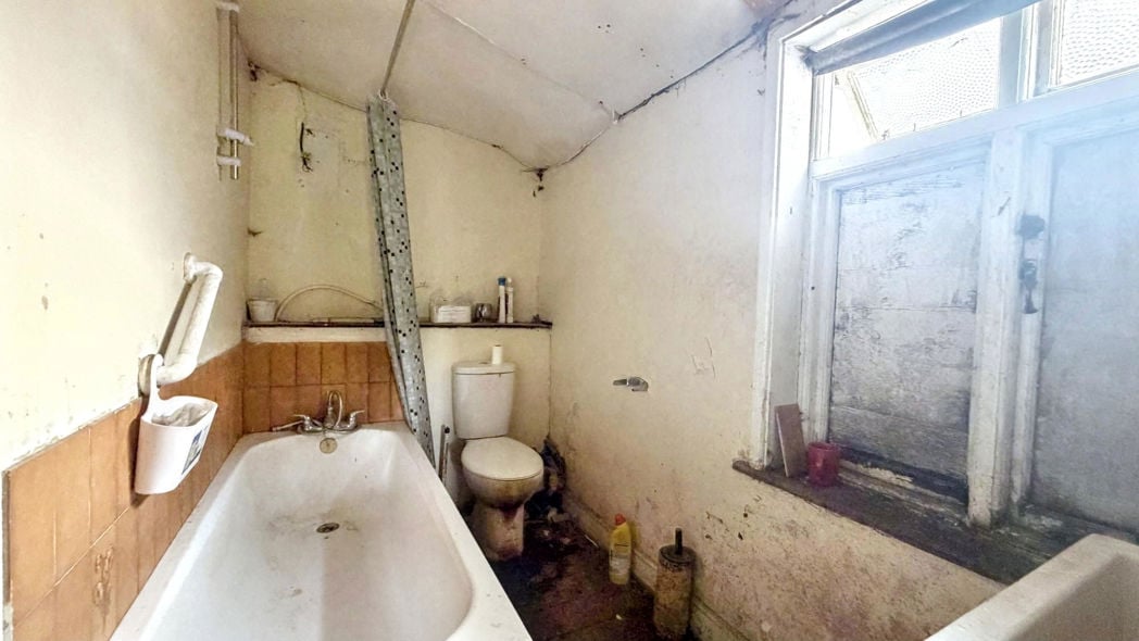 Property image 7 of 16
