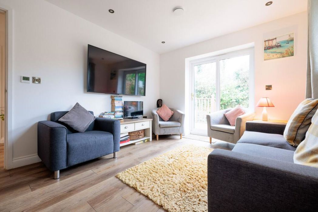 Property image 6 of 21