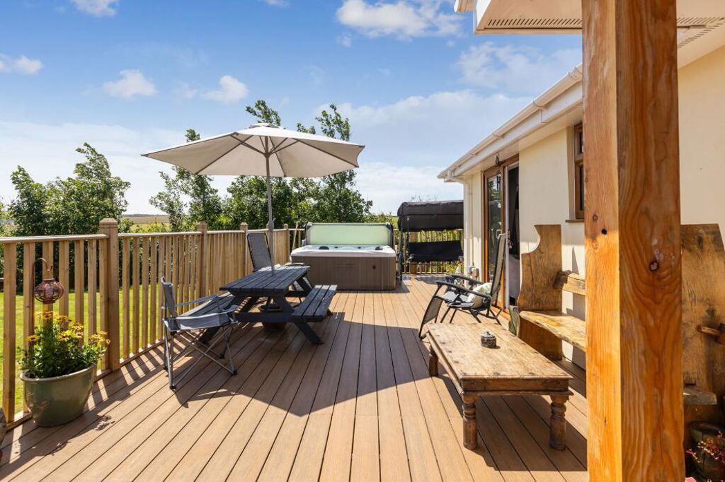 Property image 10 of 21
