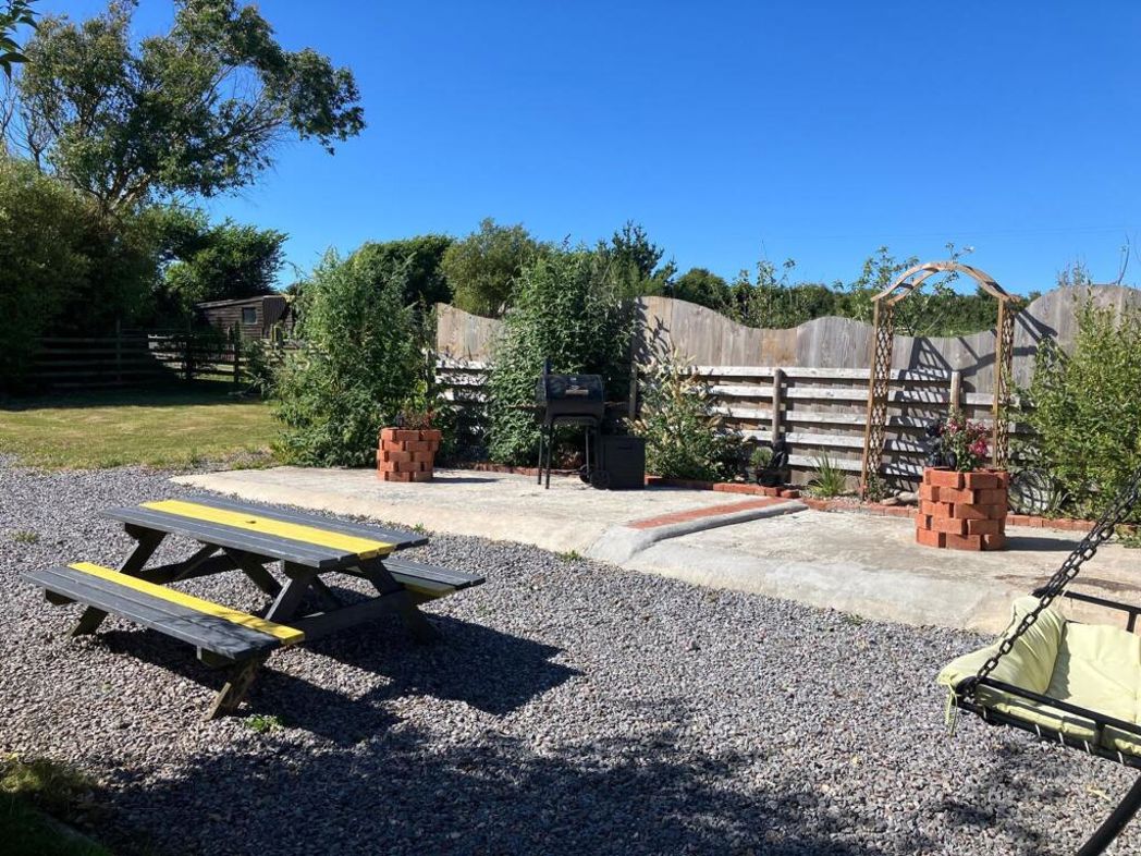Property image 14 of 21