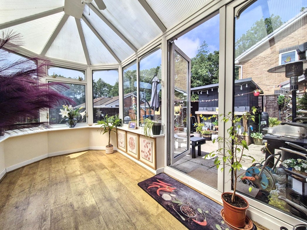 Property image 14 of 26