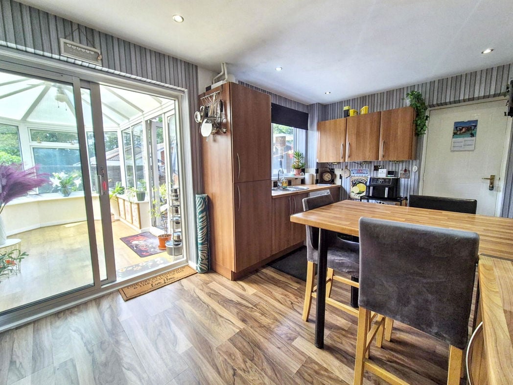 Property image 12 of 26