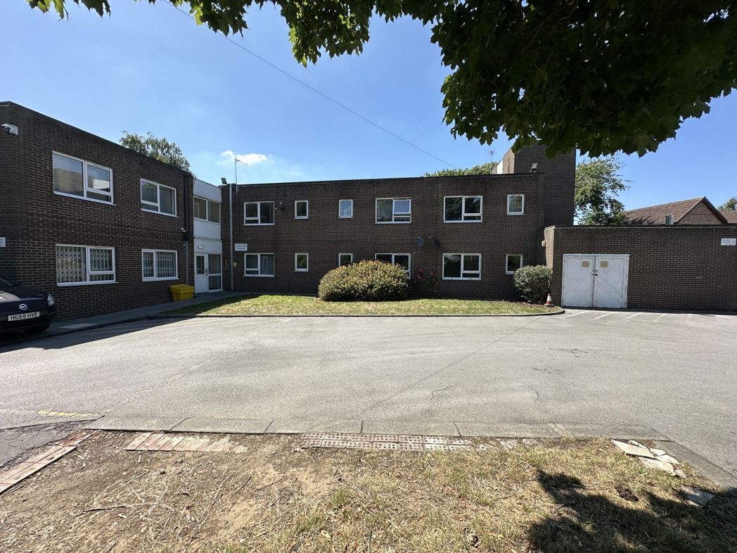 Property image 1 of 27
