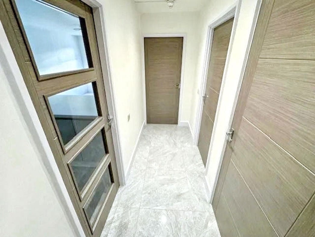 Property image 6 of 27