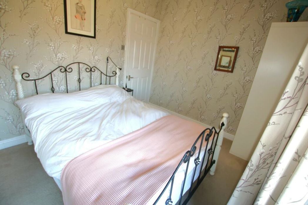 Property image 10 of 18