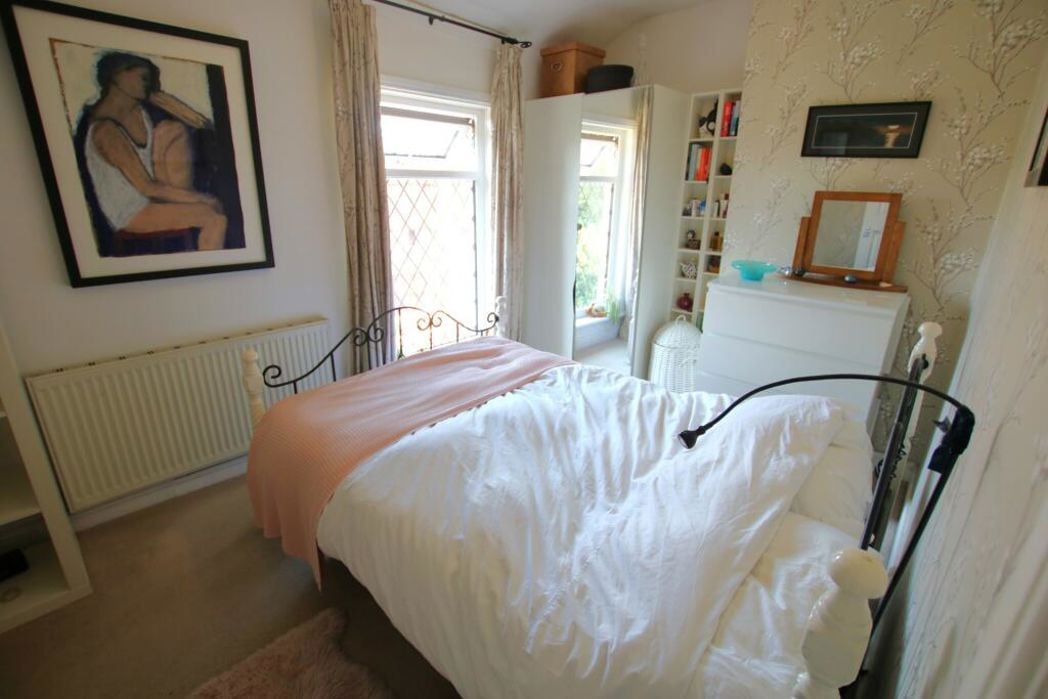 Property image 11 of 18